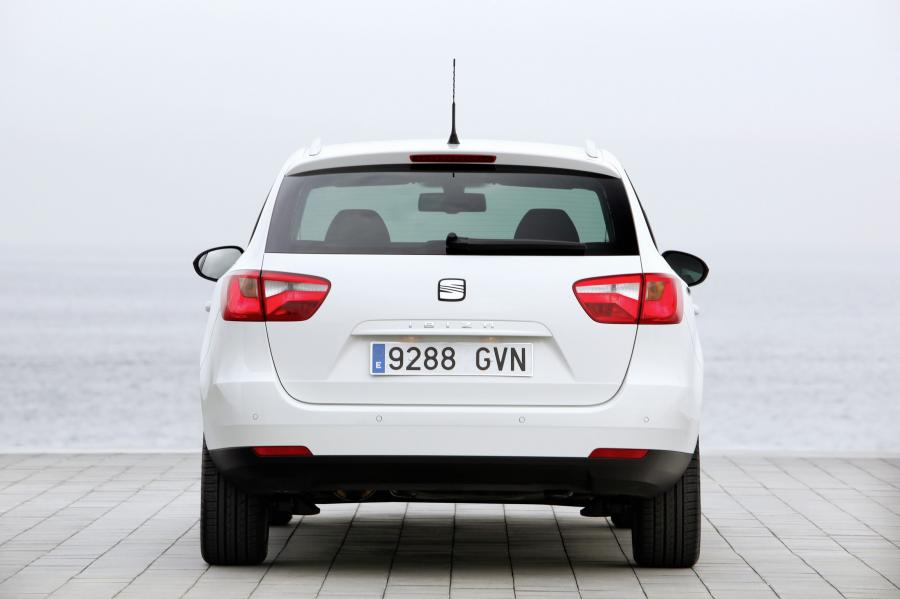  Seat Ibiza ST 2010 года  (фото 65 из 102)